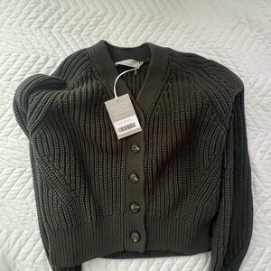 The Boxy Cardigan in Everyday Cotton